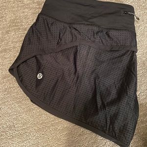 Mesh Speed up shorts black  size 8 4”